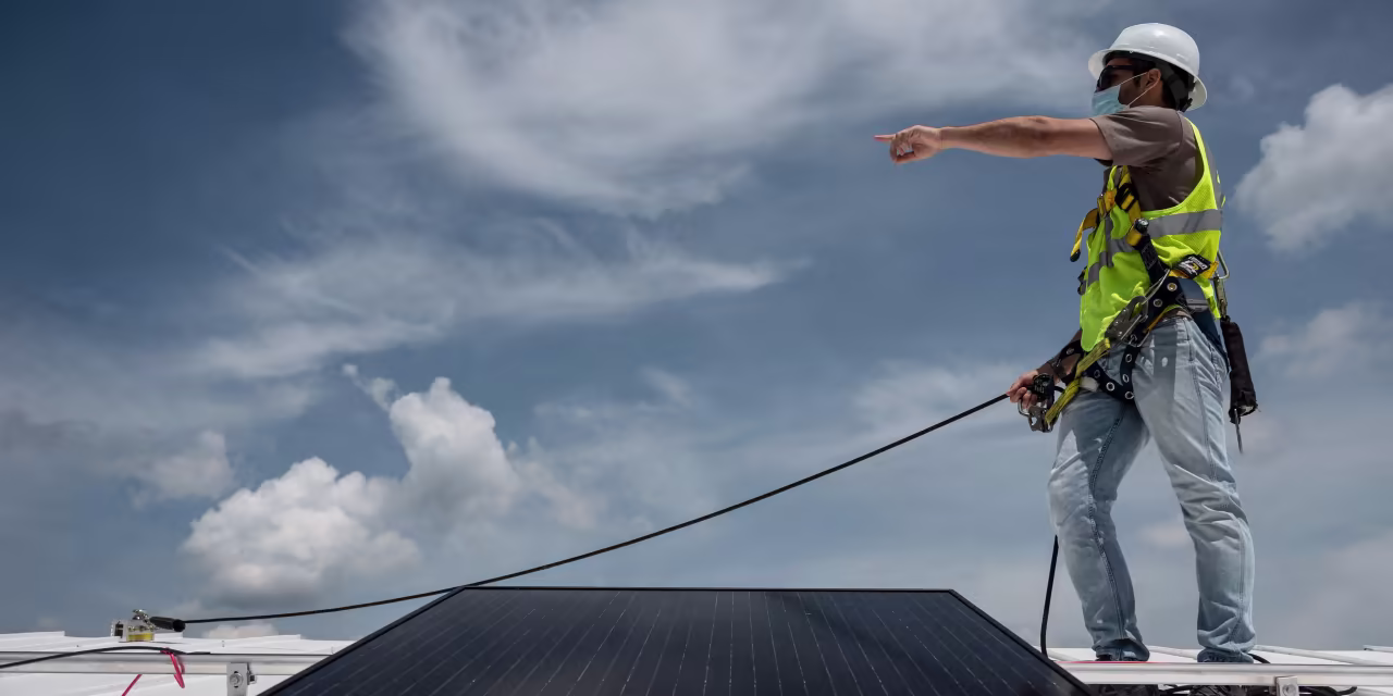 Featured image for Enphase Energy's Sales Warning Causes Solar Stocks to Drop.