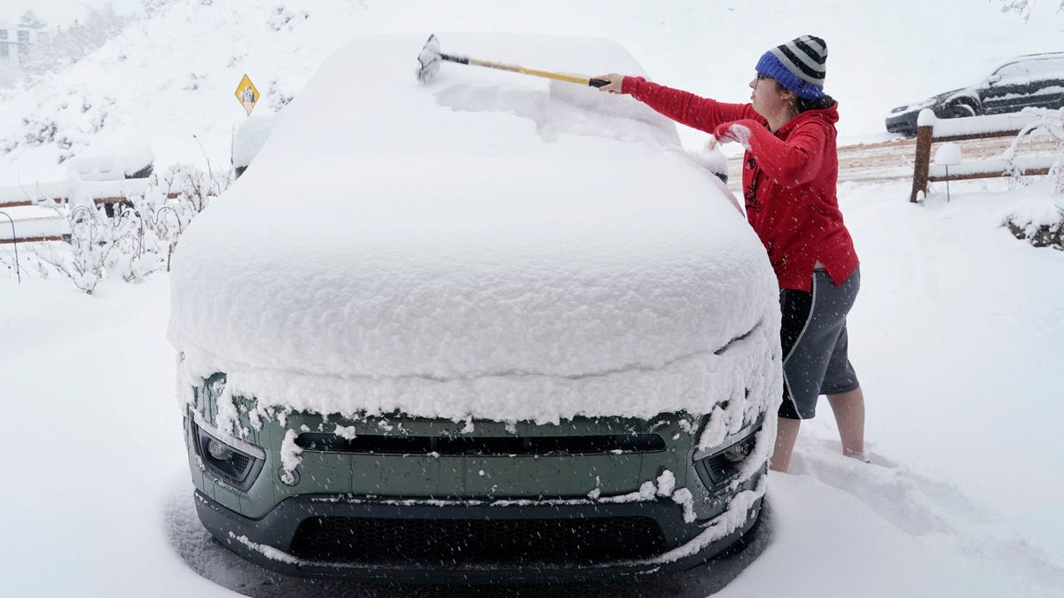 "NOAA's Winter 2023-24 Forecast: Chilling Cold and El Niño Concerns"