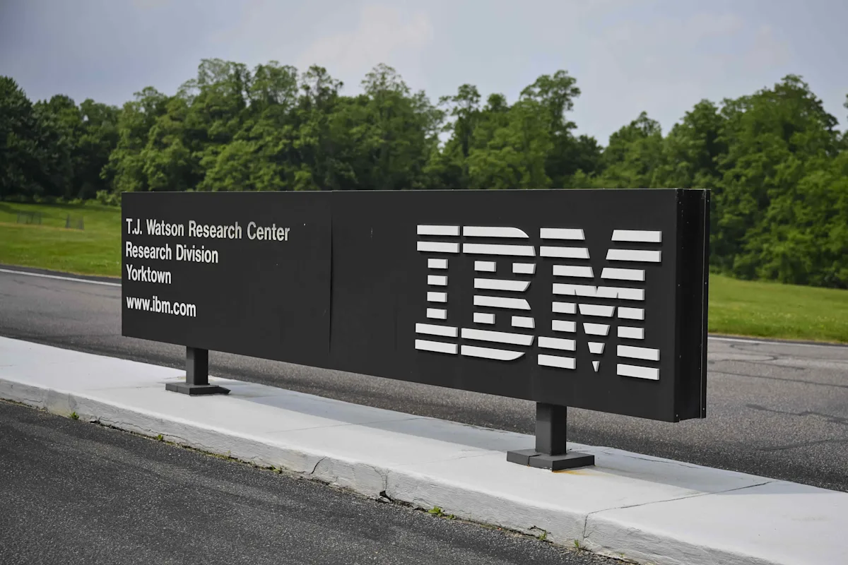 Featured image for IBM Shares Dip Amid Software Sales Concerns Despite Strong Q2 Results