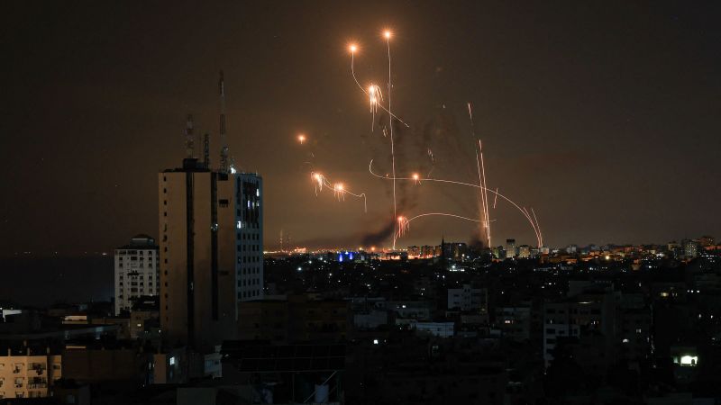 "US Citizens Among 700 Dead in Israel-Hamas Conflict as Netanyahu Faces Consequences"