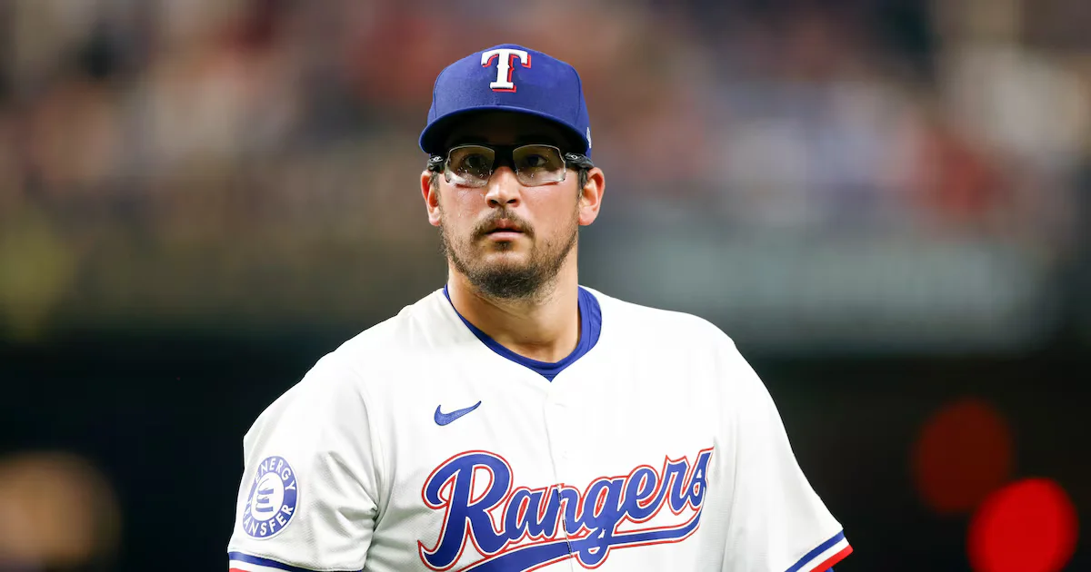 Texas Rangers Trade Dane Dunning to Atlanta for José Ruiz