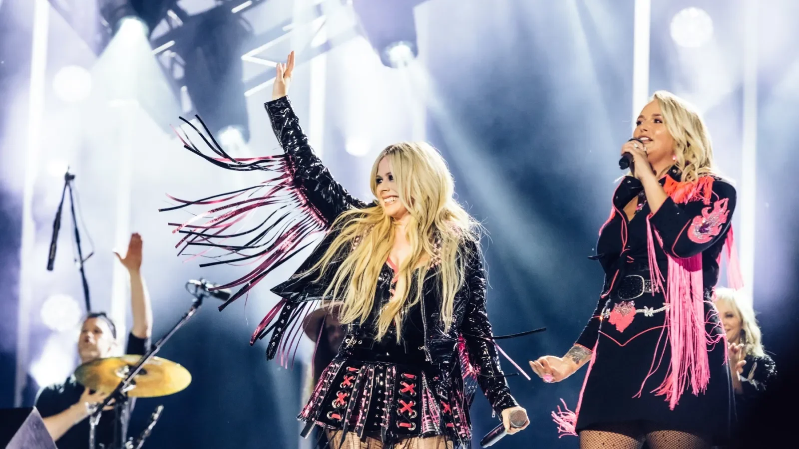 Miranda Lambert and Avril Lavigne's Epic CMA Fest Duets