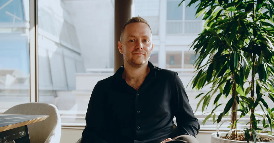 Coal Miner Turned AI Data-Center Baron Navigates the AI Boom