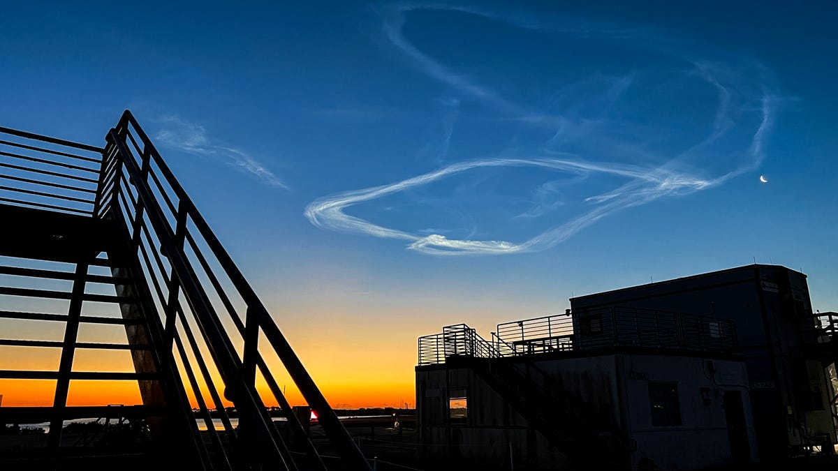 SpaceX to Launch Falcon 9 with Starlink Satellites on Memorial Day