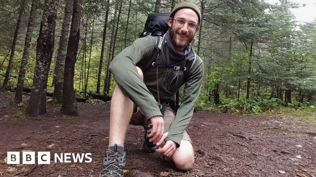 Family challenges official account after Minneapolis shooting of ICU nurse Alex Pretti