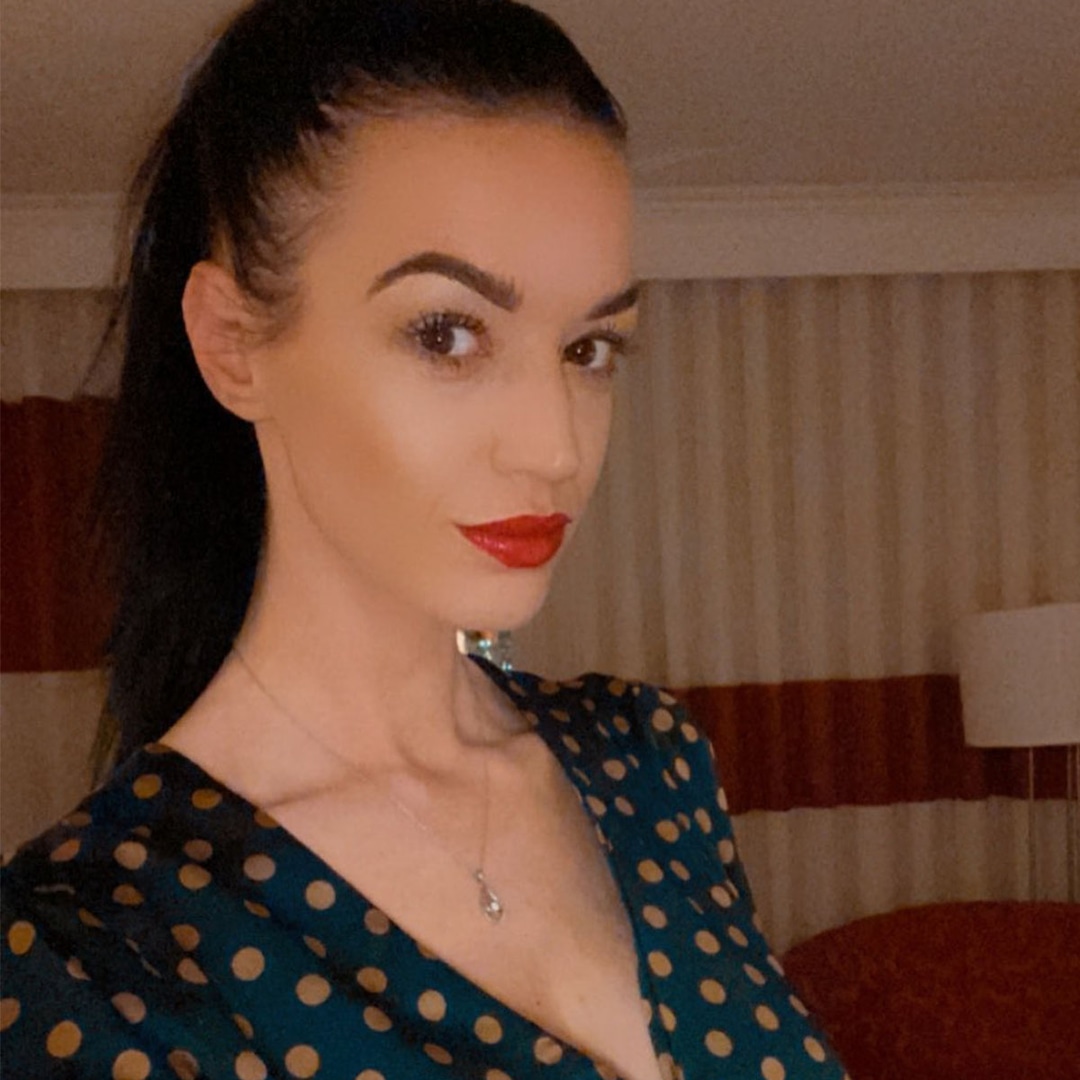 TikTok Star Jehane Thomas Dies at 30 After Migraine Complaints