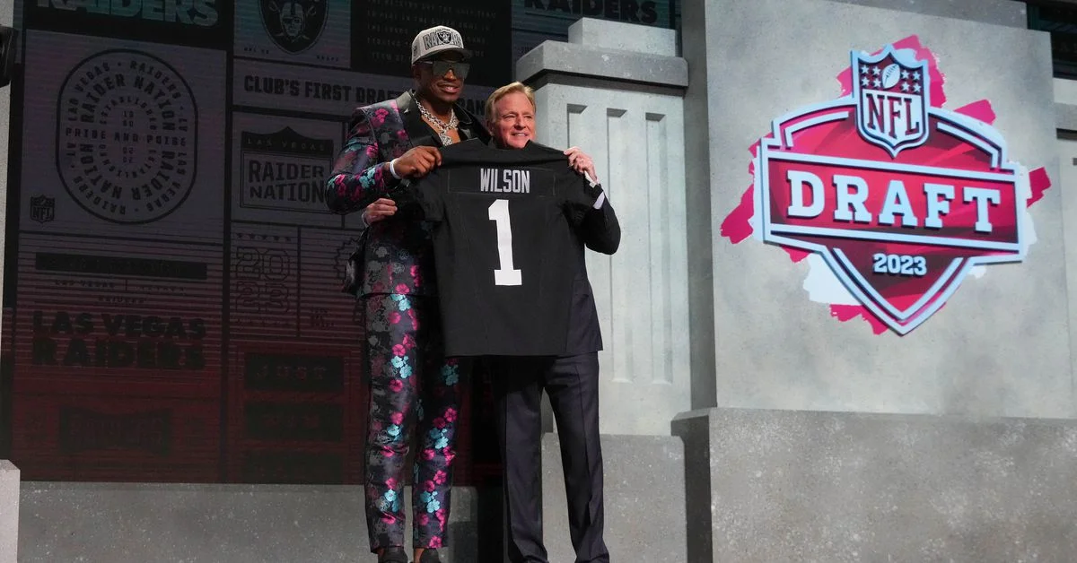 Raiders land edge rusher Tyree Wilson with 7th overall pick in 2023 NFL Draft.
