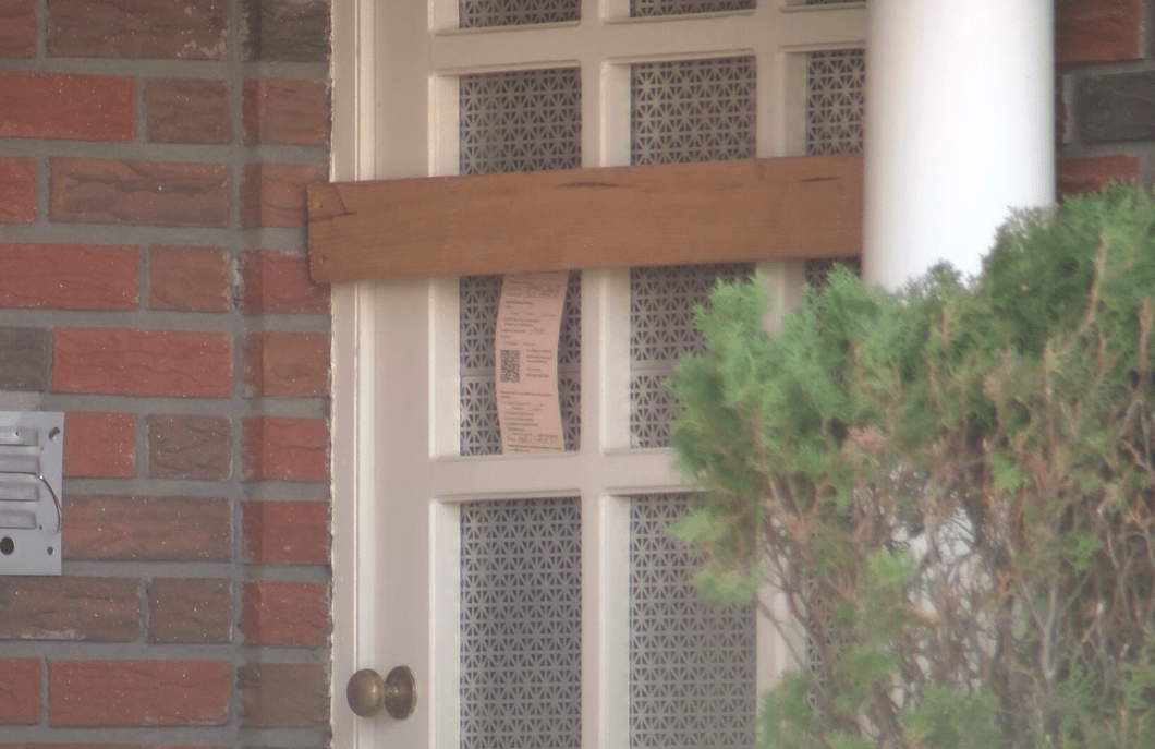 Featured image for "Federal Raids Target Albuquerque Officials in Corruption Probe"