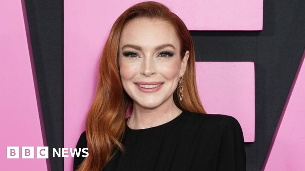 Featured image for Lindsay Lohan and Jamie Lee Curtis Set for Freaky Friday Sequel