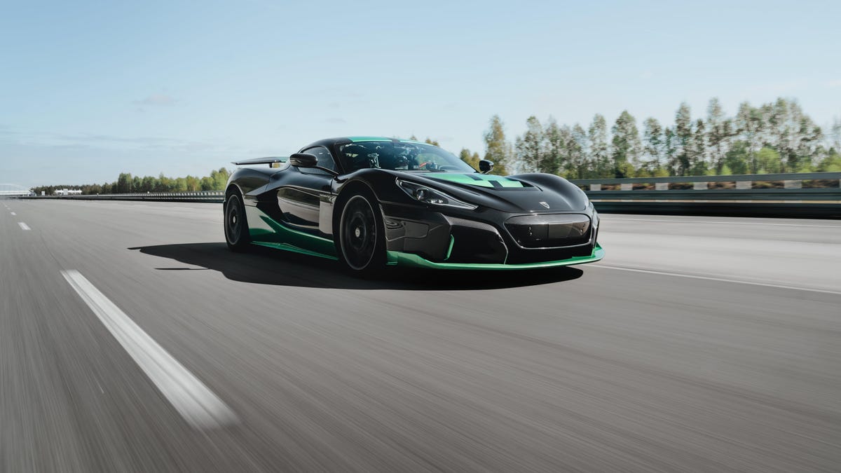 Featured image for Rimac Nevera Breaks 23 Speed Records in One Day, Including 1.74s 0-60.