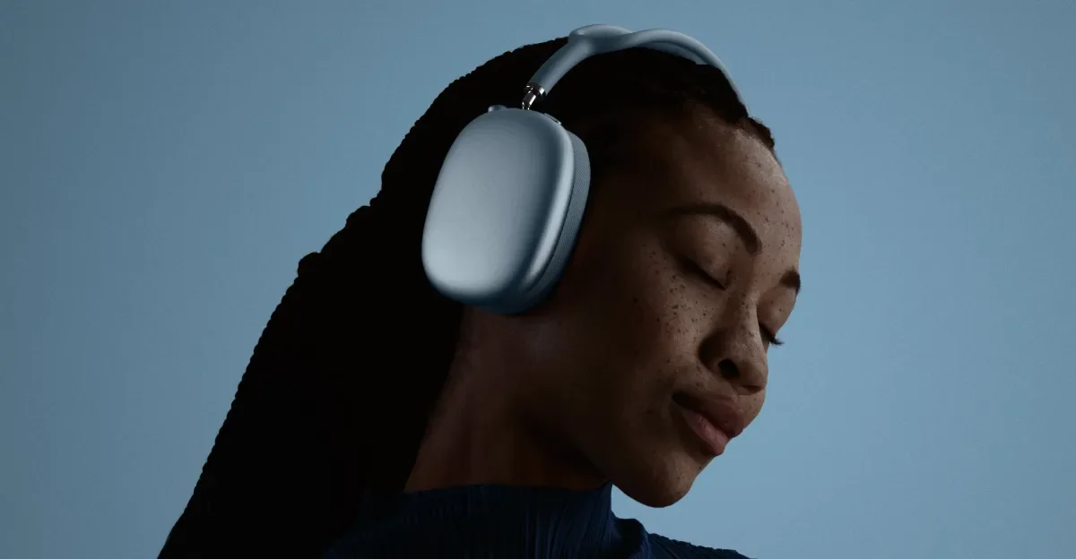 AirPods Max USB-C flash deal dips near all-time low at Best Buy