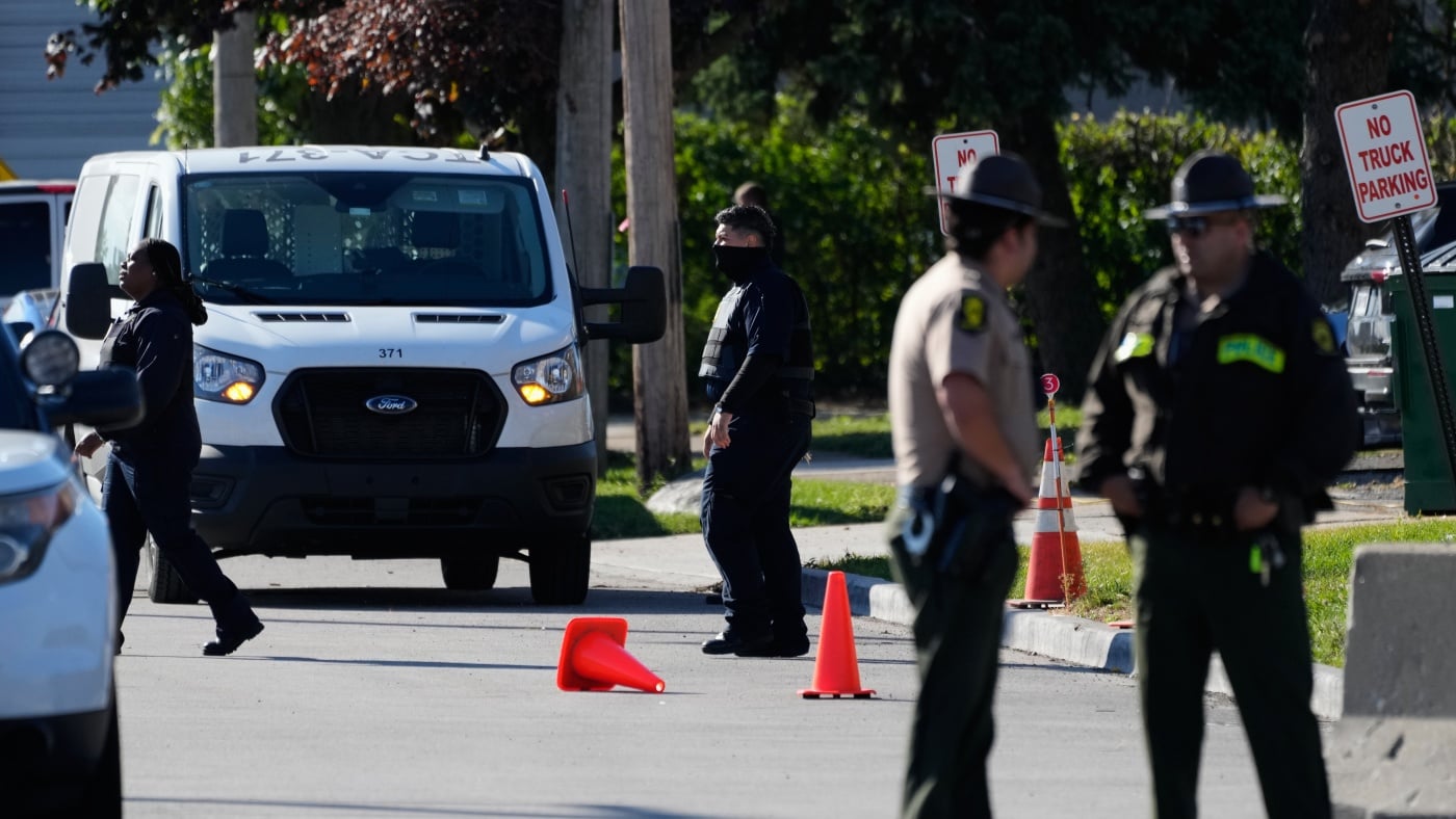 Featured image for ICE agents' license plate modifications and concealment tactics under scrutiny