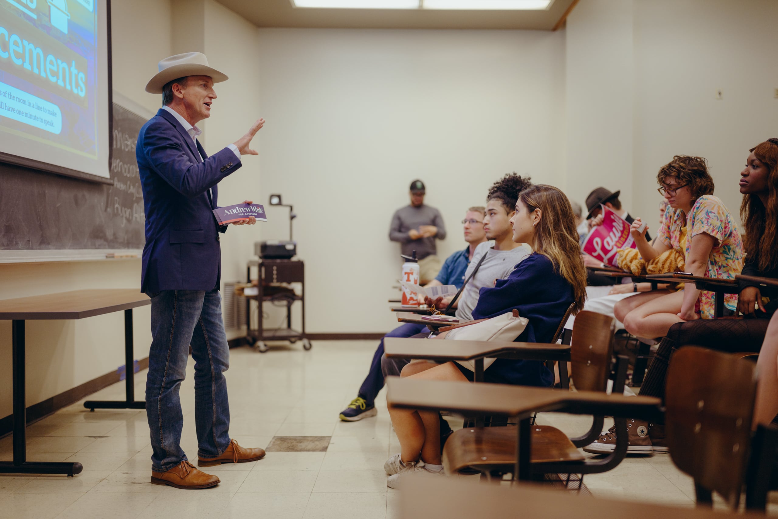 Featured image for Andrew White Withdraws from Texas Governor Race, Endorses Gina Hinojosa