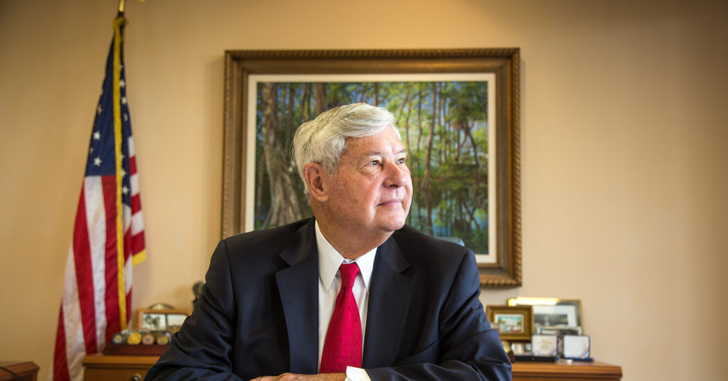 Featured image for "Remembering Bob Graham: Former Florida Governor and Senator Passes Away at 87"