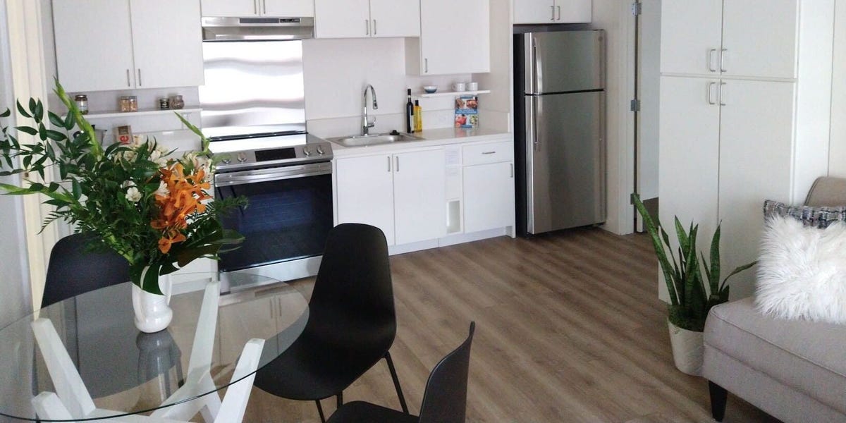 Featured image for San Francisco Builder Transforms Garage into $1.8 Million Tiny Home Trio