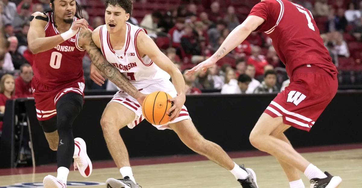 Featured image for Wisconsin Badgers Face Oklahoma in Exhibition Game