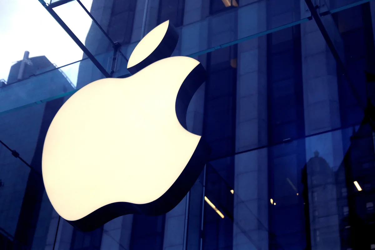 Featured image for EU Antitrust Probe: Apple Faces $539 Million Fine