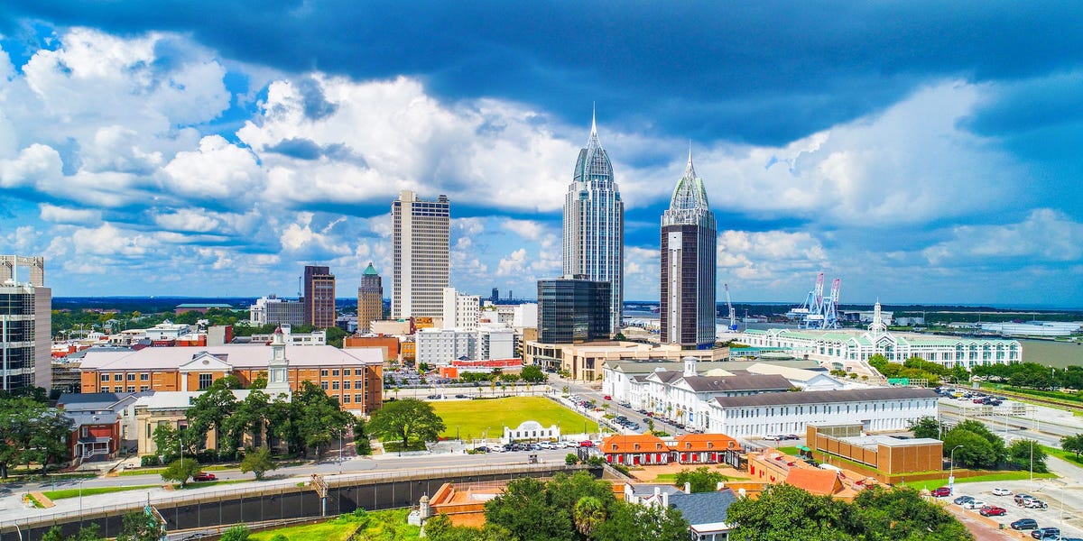 Affordable Homeownership: 10 Cities with Lower Cash Requirements