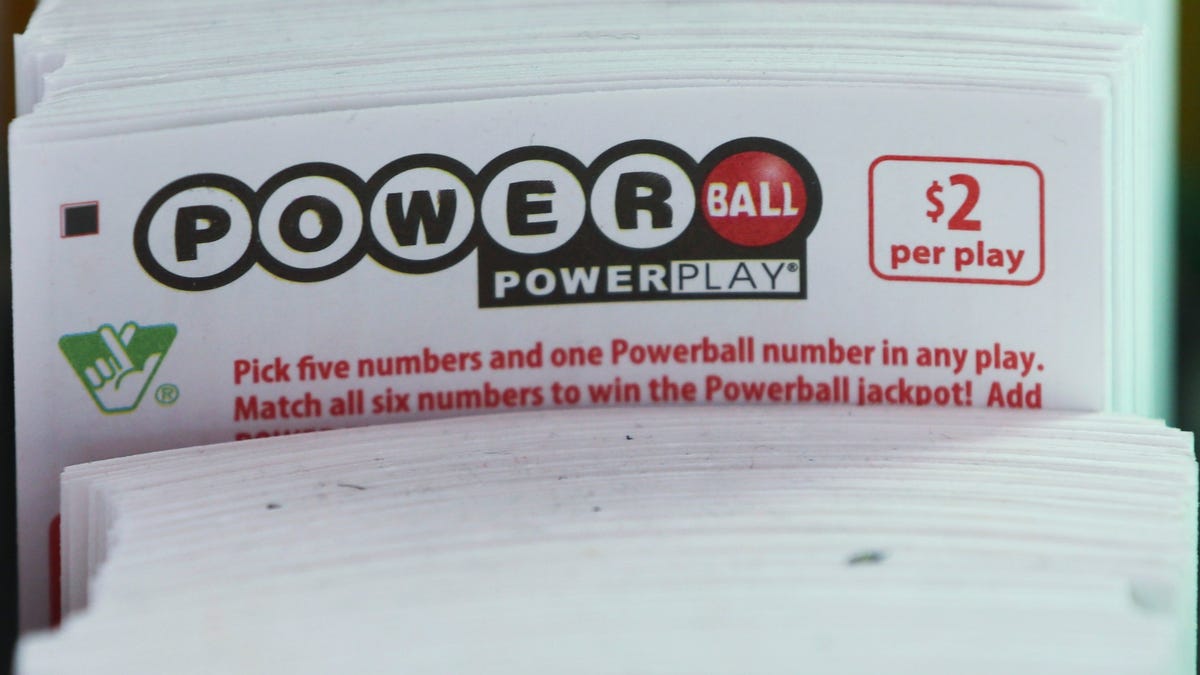 Featured image for "Record $1.3 Billion Powerball Jackpot Drawing Delayed on Saturday 4/6/24"