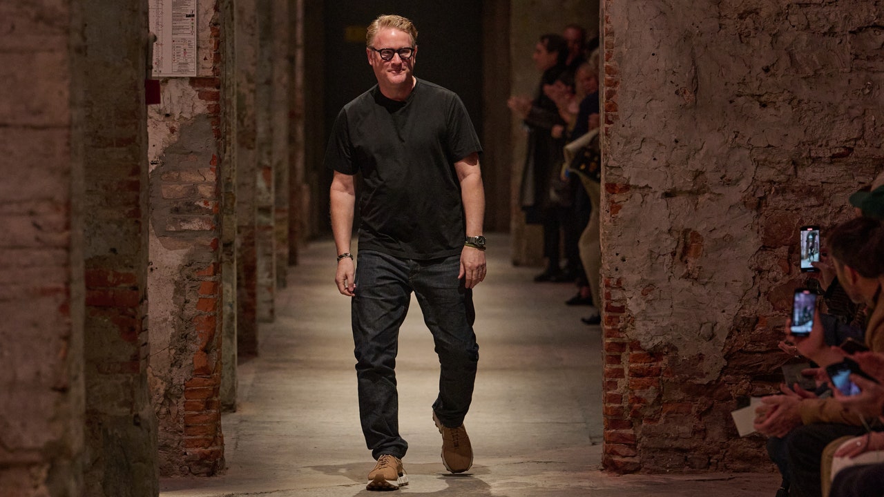 "Insider Look: Todd Snyder's Men's Fall 2024 Collection and Success Secrets"