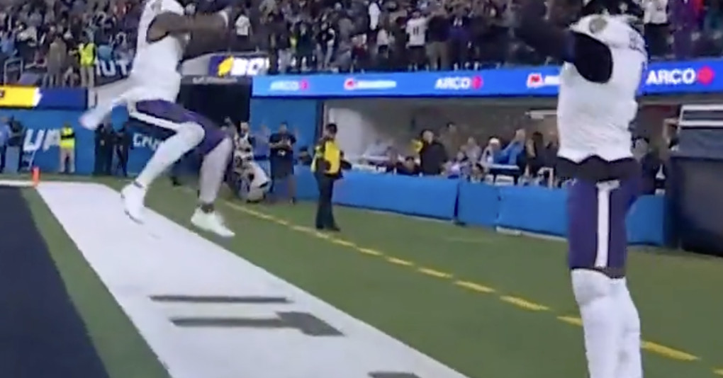 "Ravens Rookie Zay Flowers Dominates with Touchdowns and Celebrations"