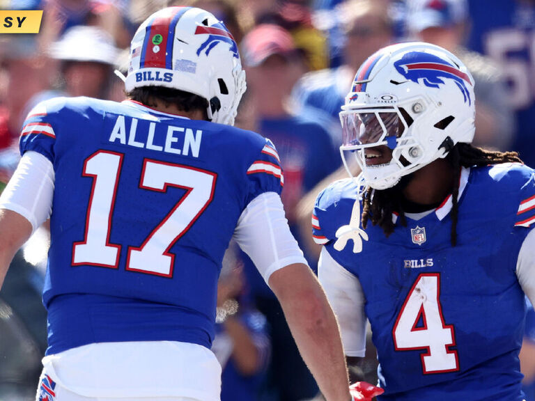 Featured image for "Fantasy Football Week 15: Rankings, Start/Sit Advice, DFS Picks, and Playoff Edition"