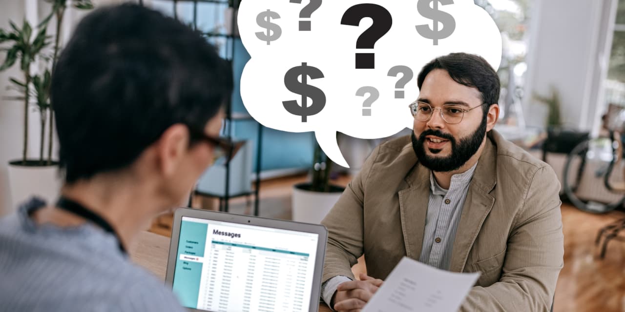 "10 Phrases to Avoid When Requesting a Salary Increase from Your Boss"