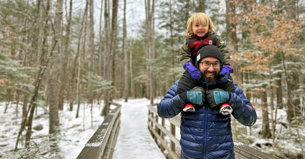 Featured image for Tragic Discovery: Experienced Hiker Found Dead on New Hampshire Trail
