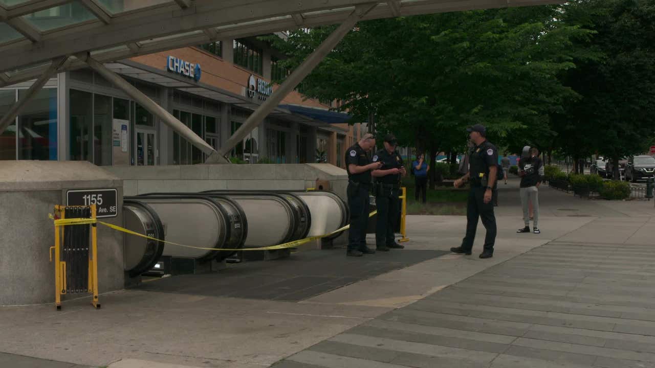 Deadly shootings on D.C. Metro trains prompt police search for suspect.