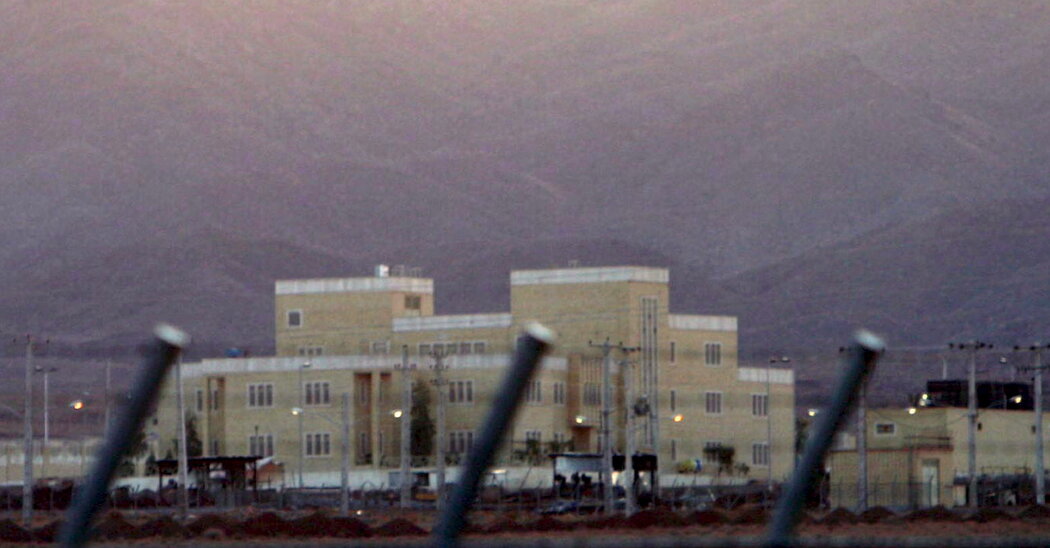 UN Nuclear Agency Censures Iran, Demands Inspector Access