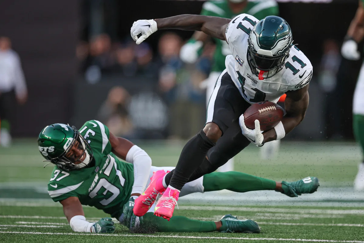 Jets' Late Interception and Breece Hall Touchdown Shock Eagles, Ending NFL's Last Unbeaten Streak