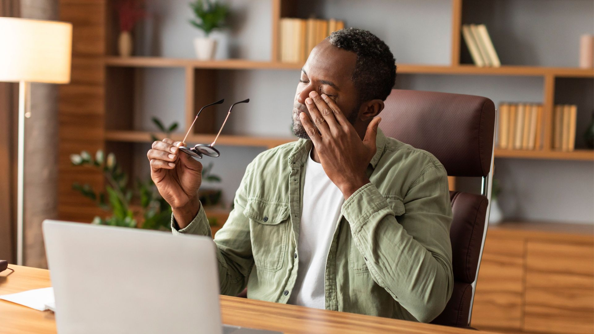 Featured image for New Treatment for Long-COVID Fatigue Discovered by Researchers