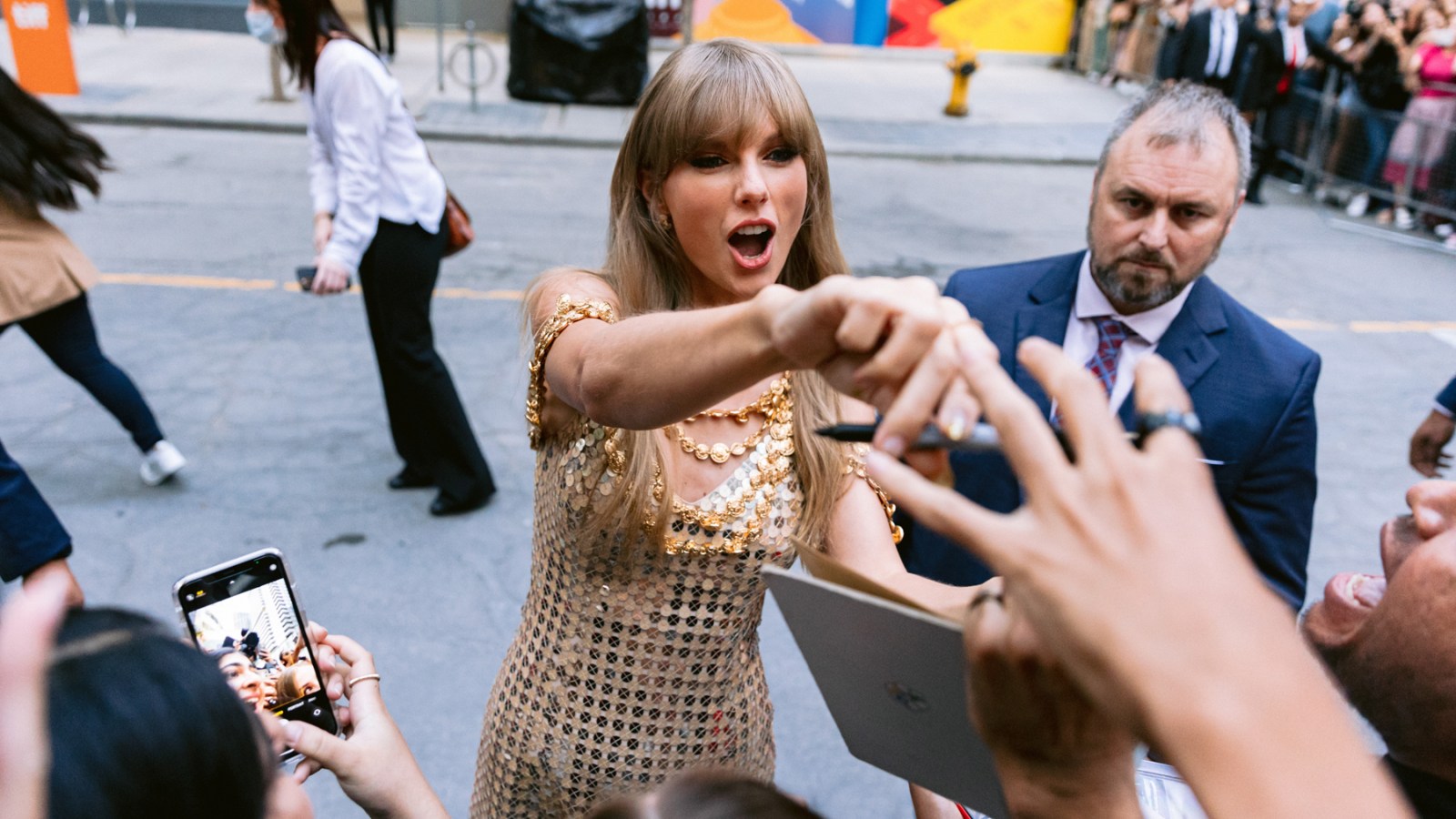 Taylor Swift's Response to 'Gaylor' Rumors and '1989 (Taylor's Version)' Controversy
