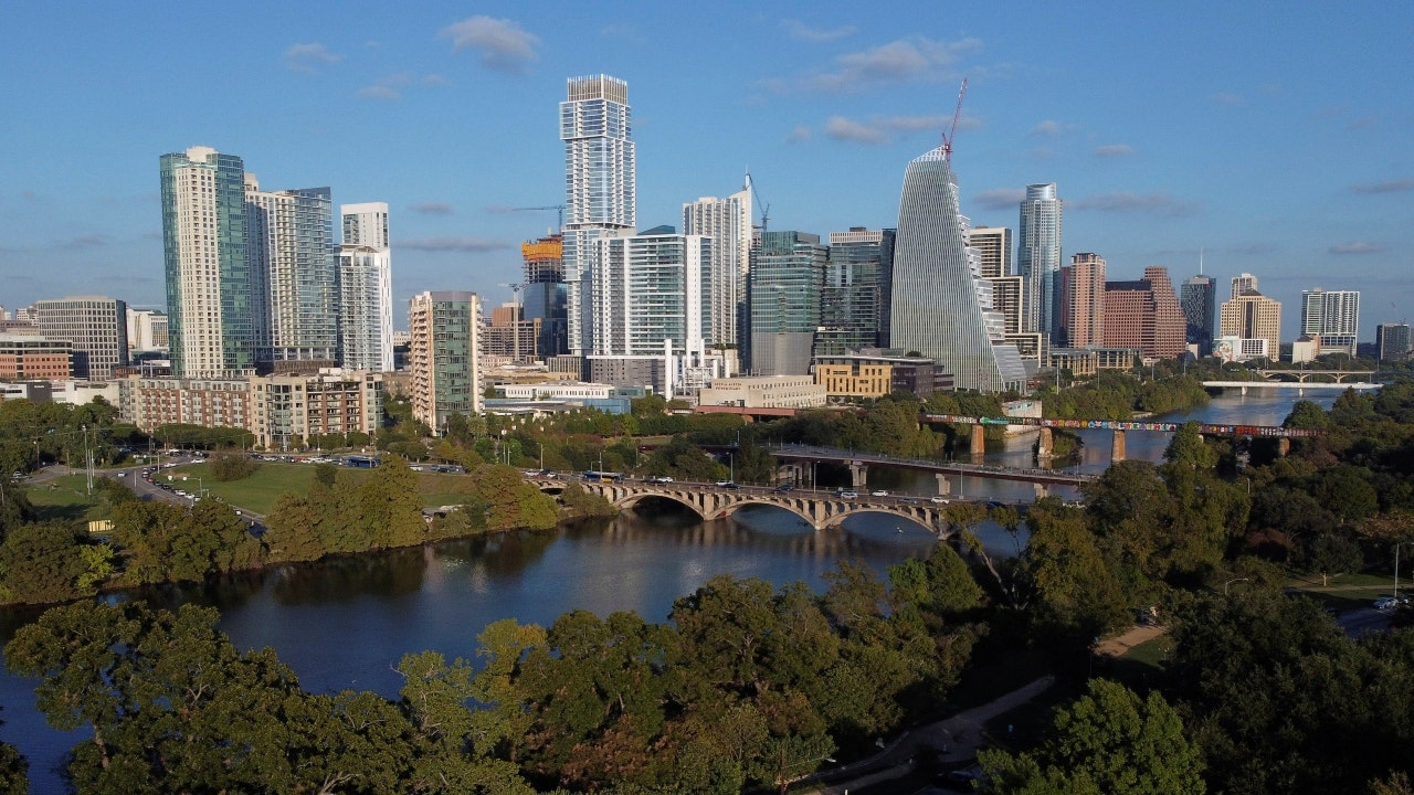"Nightmare in Austin: Man Alleges Drugging and Robbery of Thousands in Downtown Incident"