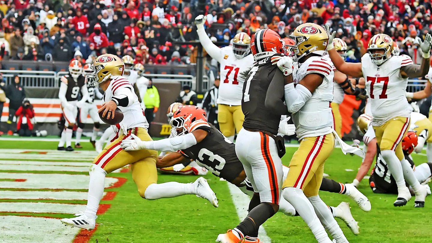Featured image for 49ers Secure Win Over Browns with Key Performances and Highlights