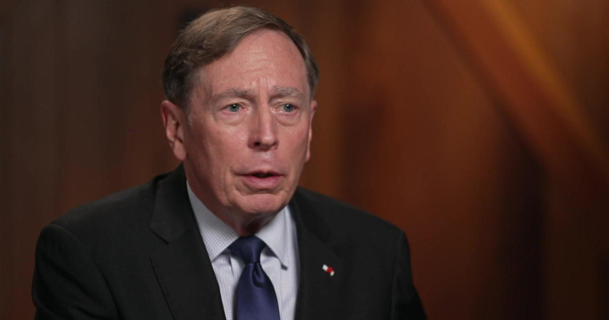 Featured image for "Insights from David Petraeus: Analyzing Israel's Reaction to the Hamas Attack"