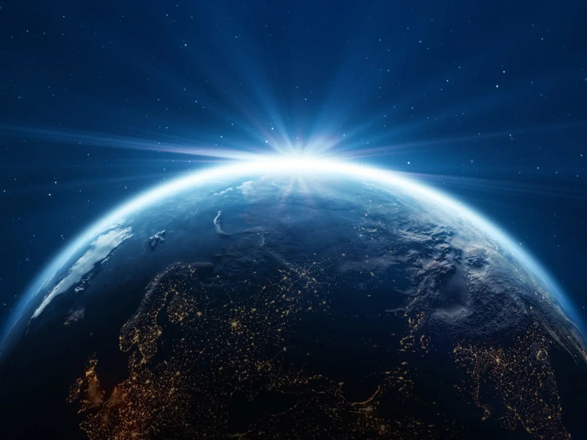 Featured image for Groundwater Depletion Alters Earth's Axis, Study Reveals