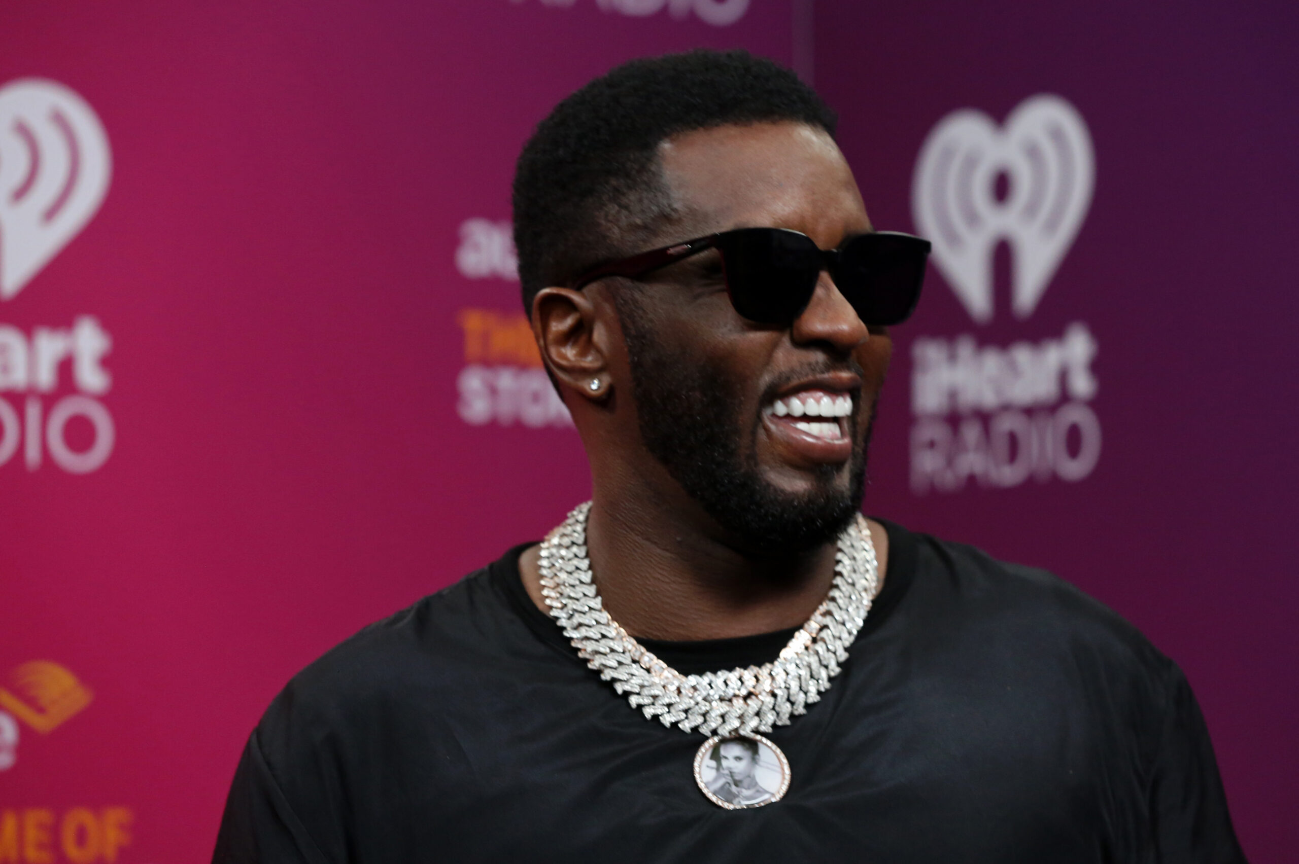 Diddy's Former Bodyguard Reveals Shocking Allegations of Jealousy and Betrayal in Hollywood Circle