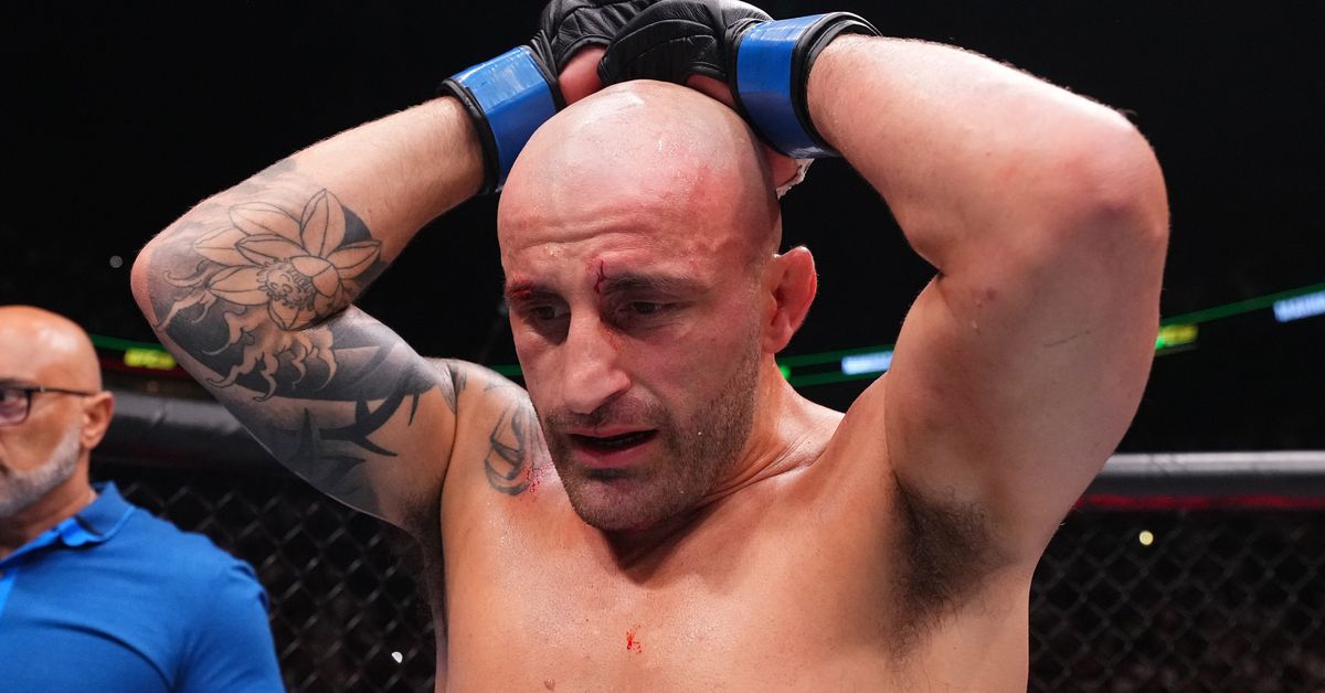 Featured image for Alexander Volkanovski: The Path to Redemption