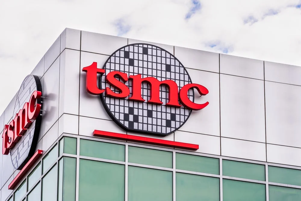 US Halts TSMC Chip Shipments to China Amid Huawei AI Chip Concerns