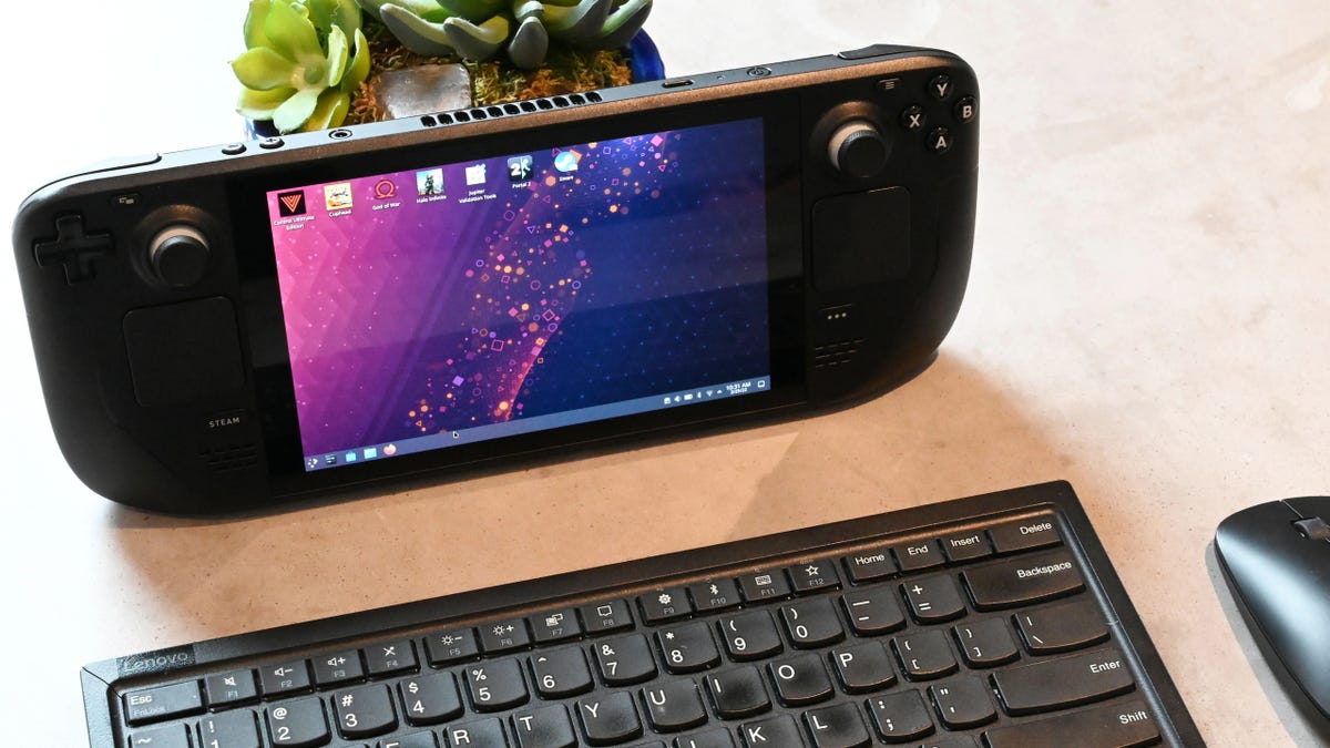 Featured image for Microsoft Explores Windows Optimization for Steam Deck Gaming