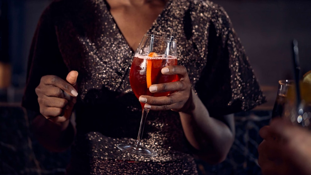 Featured image for Pandemic Drinking Spurs Surge in Liver Disease and Transplants