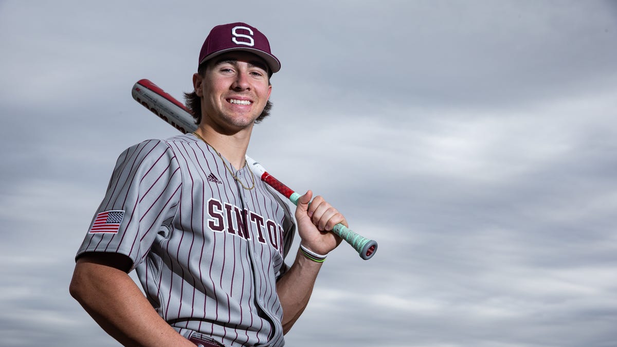 Featured image for Kansas City Royals Make Bold Choice, Draft Top LSU Baseball Signee Blake Mitchell in 2023 MLB Draft