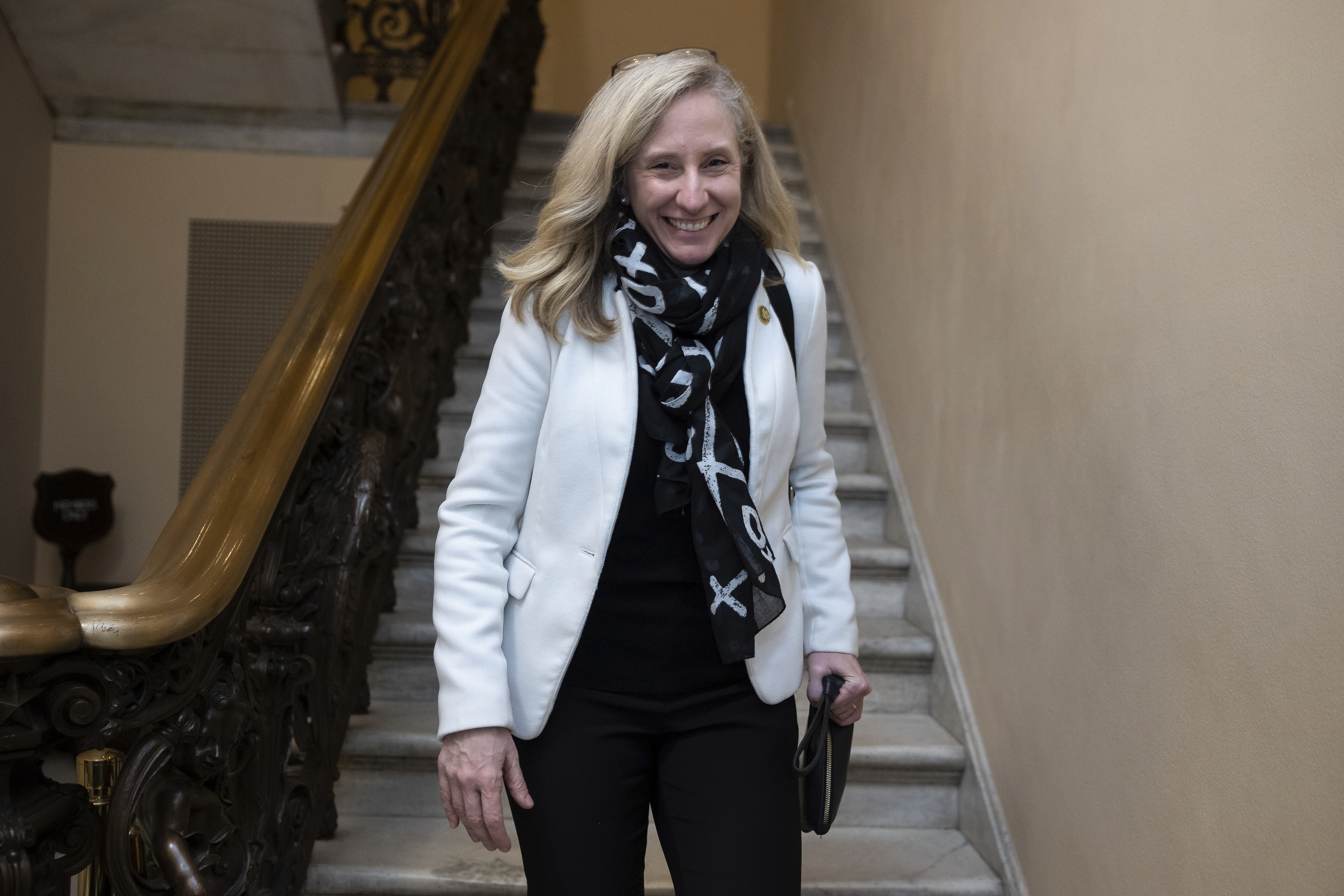 Abigail Spanberger Announces Bid for Governor in Democratic Party