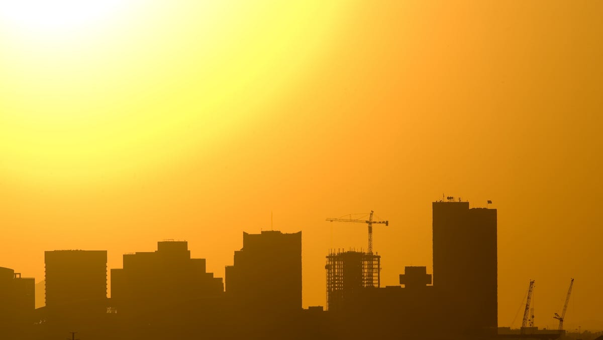 Featured image for Record-Breaking Heatwave Scorches Maricopa County