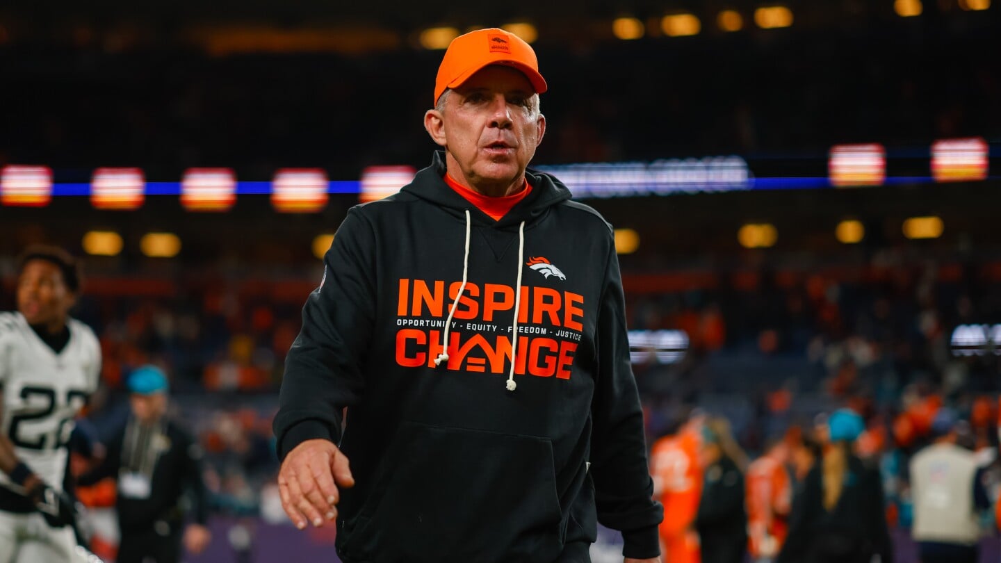 Featured image for Underdogs and Comebacks: NFL Teams Overcoming Expectations and Setbacks