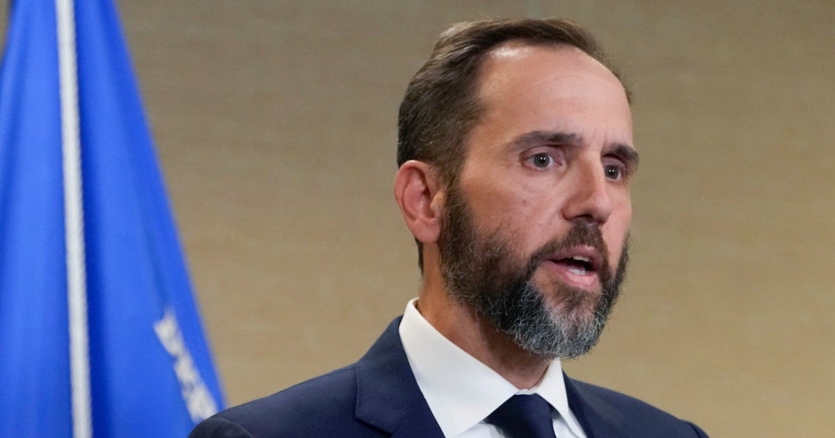 Featured image for "Special Counsel Jack Smith Counters Trump's Contempt Motion in January 6 Legal Battle"