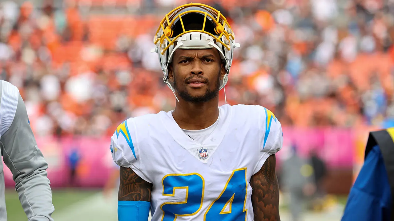 Chargers Safety Nasir Adderley Retires at 25 Due to Health Concerns.