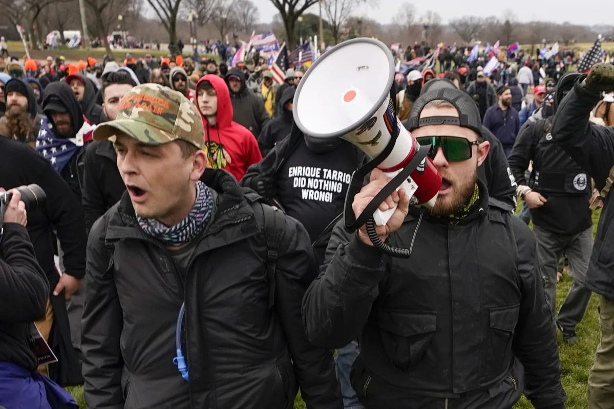 Proud Boys trial rocked by revelation of government informant.