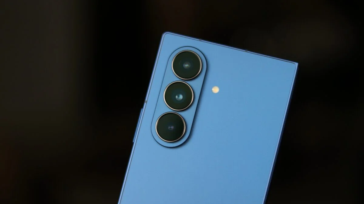 Featured image for Samsung's Galaxy Z Fold 8: The Future of Foldable Smartphones?